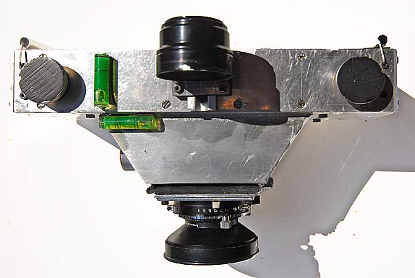 camera vith viefinder mounted